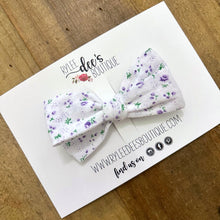 IZZY BOW | Dainty Purple Floral