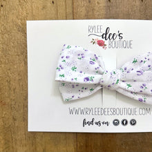 IZZY BOW | Dainty Purple Floral